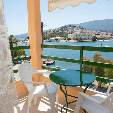 Matrona Apartments Poros Town Buitenkant foto