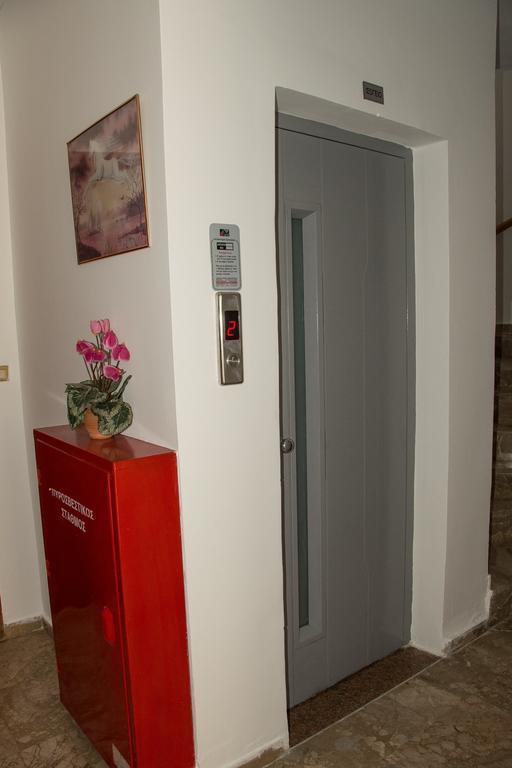 Matrona Apartments Poros Town Kamer foto