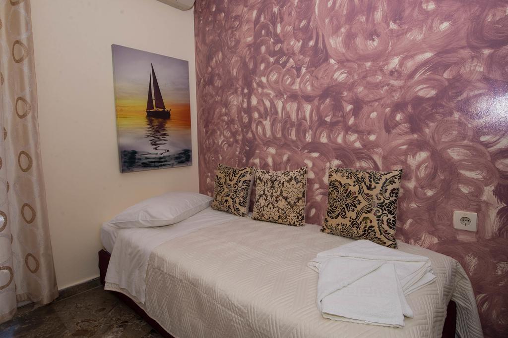 Matrona Apartments Poros Town Buitenkant foto