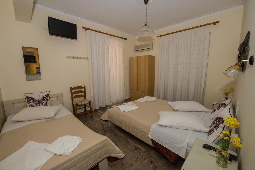 Matrona Apartments Poros Town Buitenkant foto