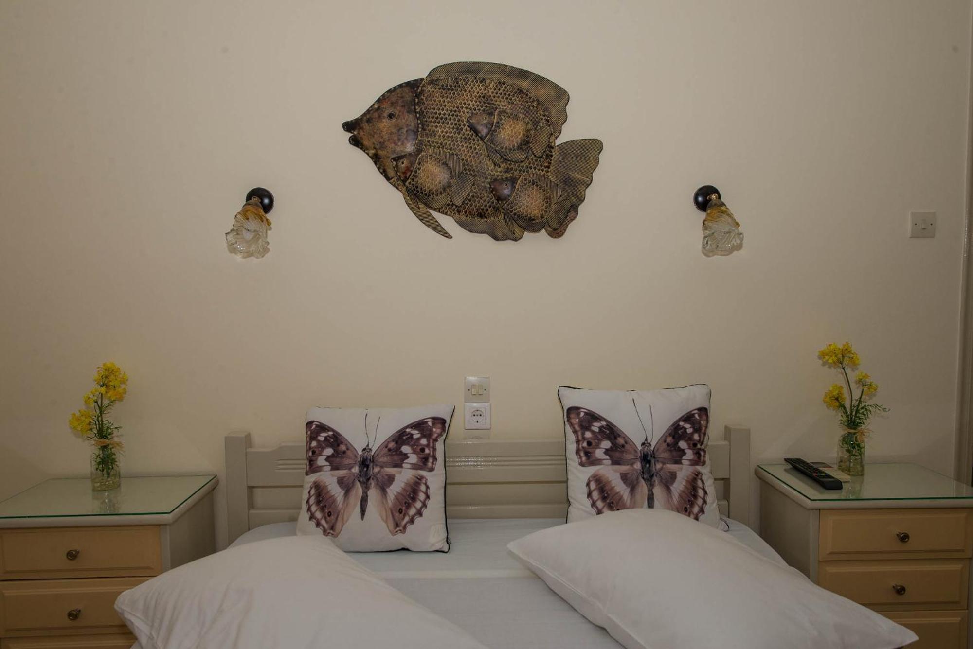 Matrona Apartments Poros Town Buitenkant foto