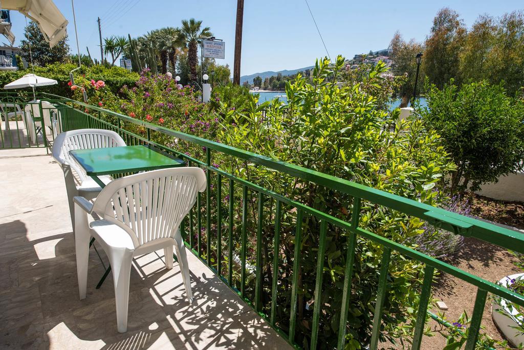 Matrona Apartments Poros Town Buitenkant foto