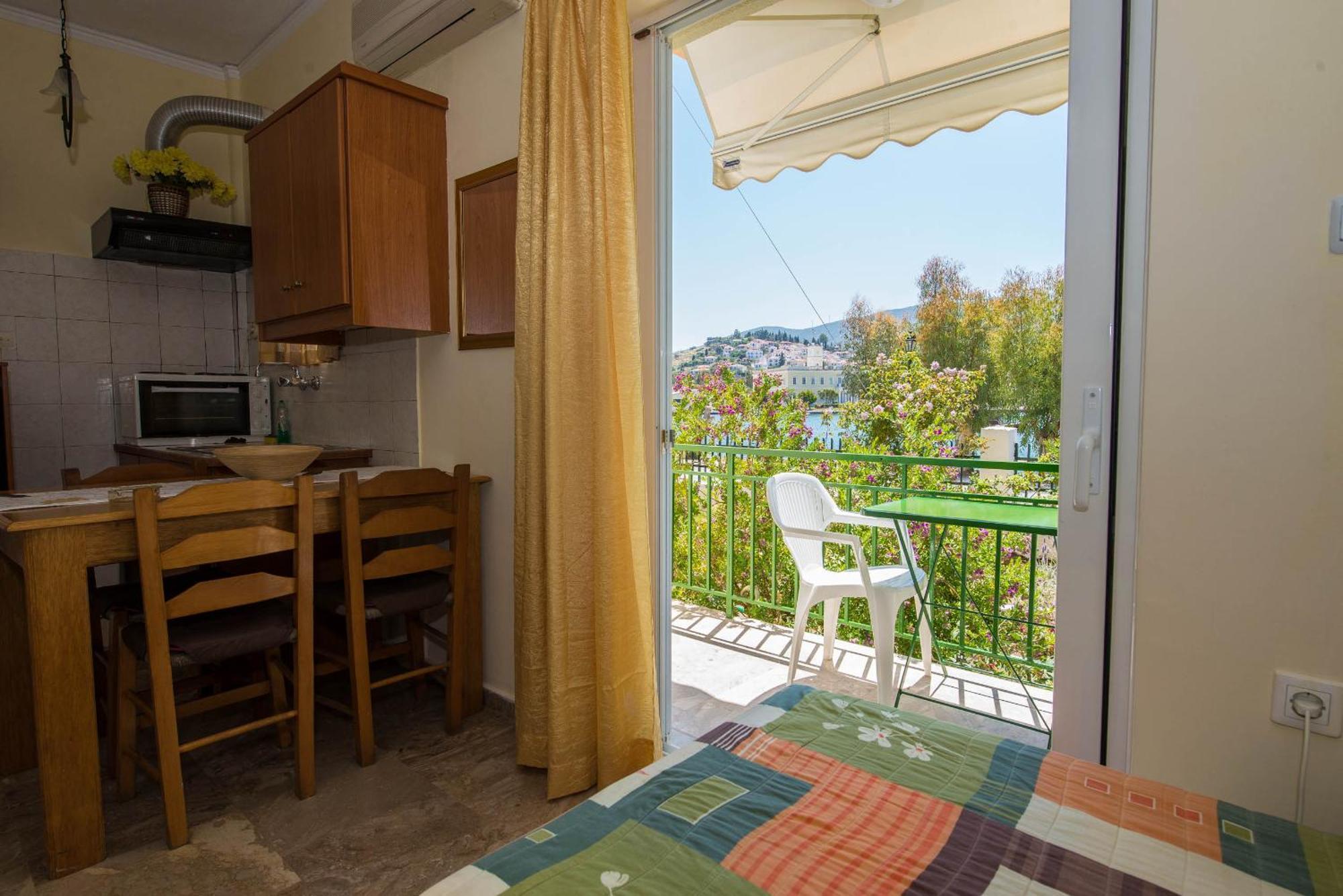 Matrona Apartments Poros Town Buitenkant foto