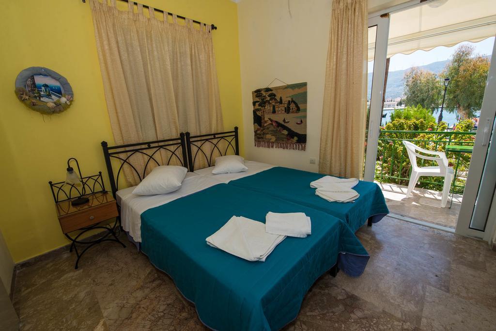 Matrona Apartments Poros Town Buitenkant foto